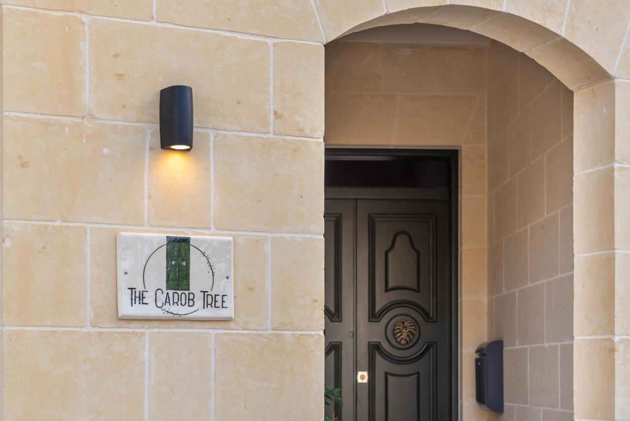 The Carob Tree Bed and Breakfast Victoria Exteriör bild